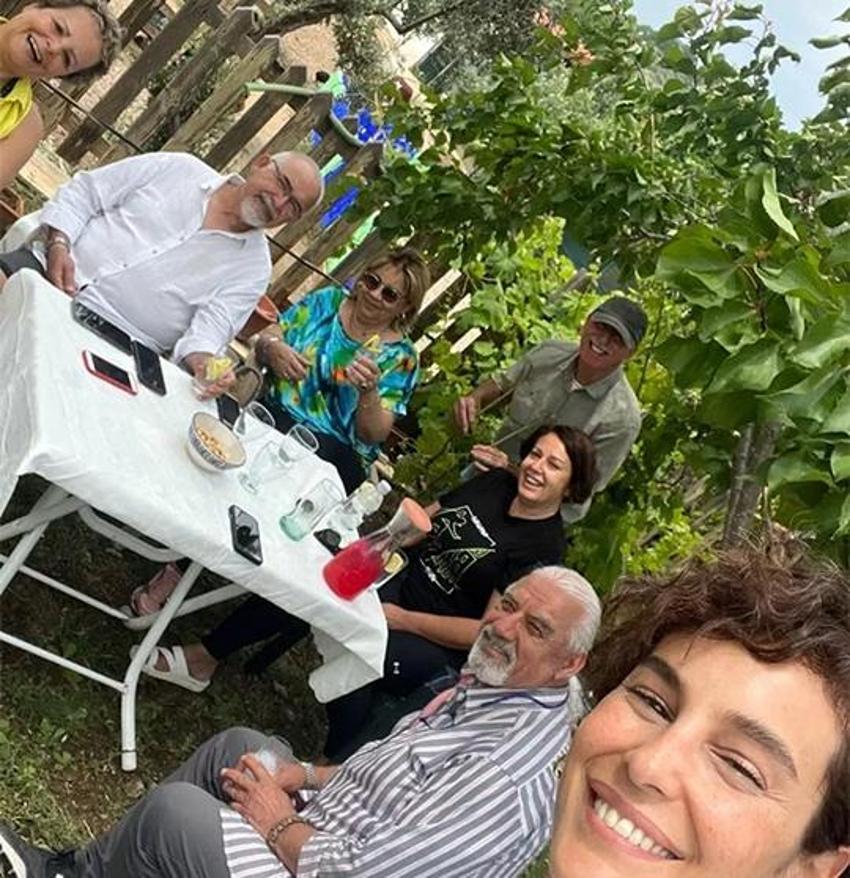 Mehmet Aslantuğ'dan boşanan Arzum Onan İstanbul'dan gitti! Doğayla iç içe pozlar