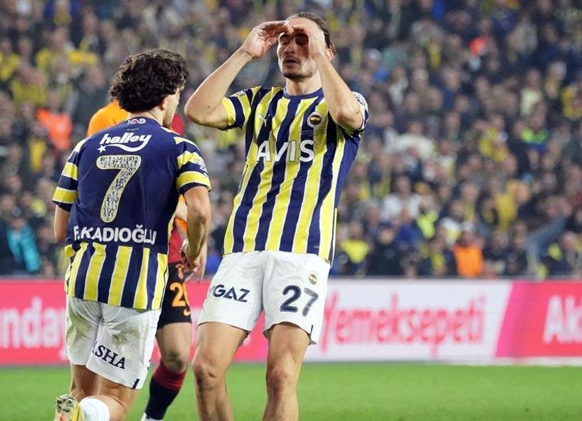 Ali Koç'tan akla hayale gelmeyecek transfer bombası! 'Bonservisini çöz Fenerbahçe'ye imza at'