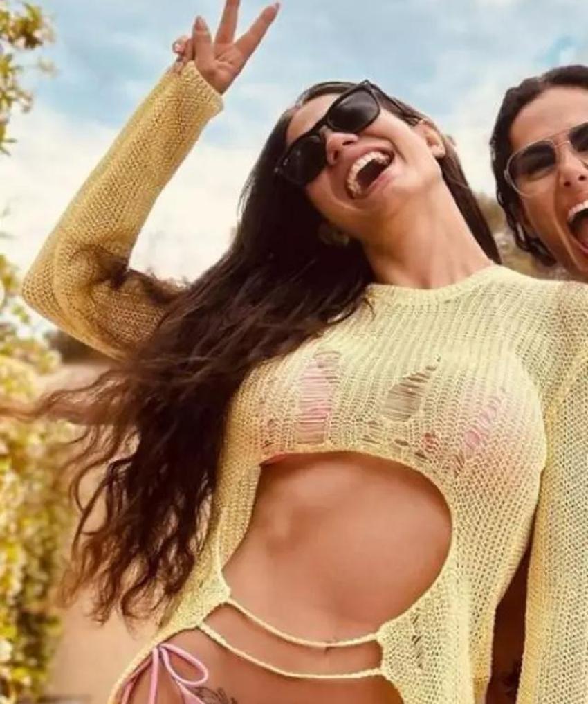 Demet Özdemir'den leopar bikinili poz! 'Ateş gibi yaktın geçtin'