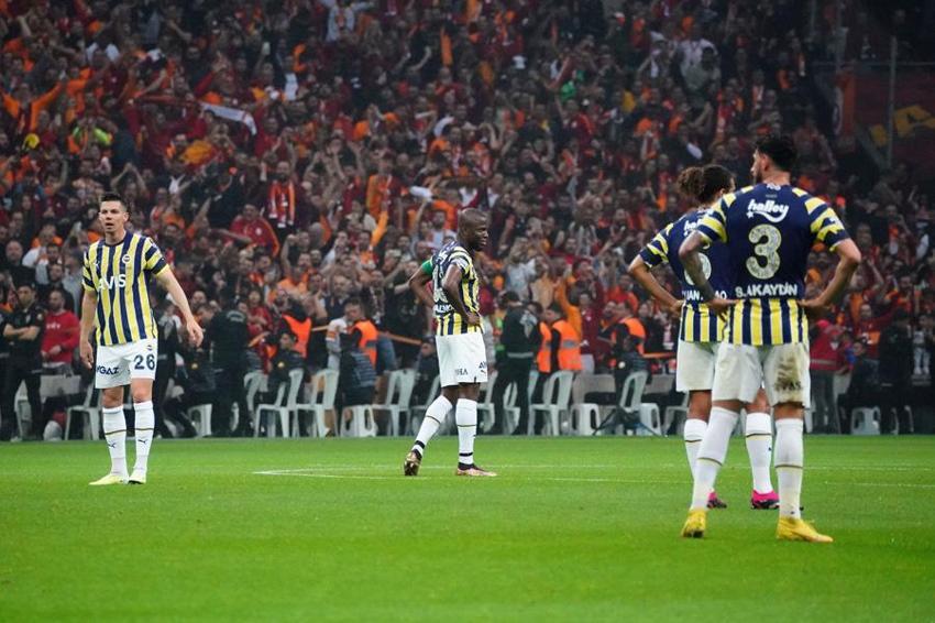 Derbi öncesi olay yaratan iddia! Mancini Okan Buruk'u aradı: Oynat şunu hocam