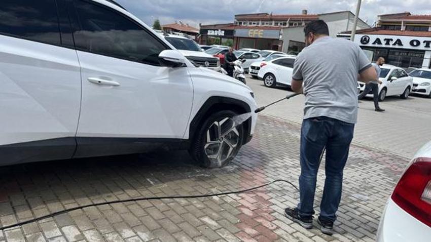 Bayram öncesi ikinci el araç satışları patladı! 'Dükkanın önünde araba yok'