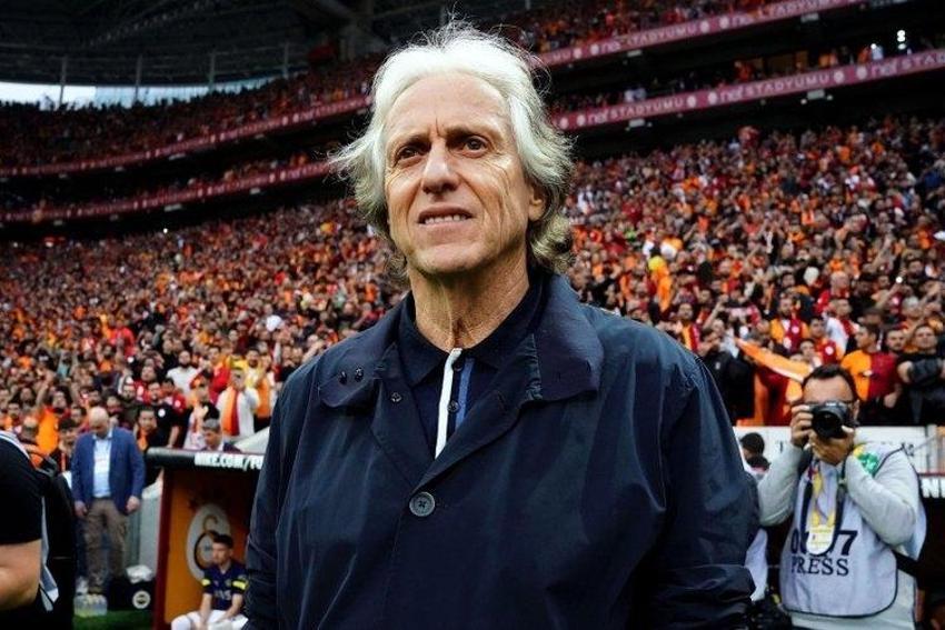 Jorge Jesus'un yerine Okan Buruk ve Emre Belözoğlu'nun hocası geliyor! 