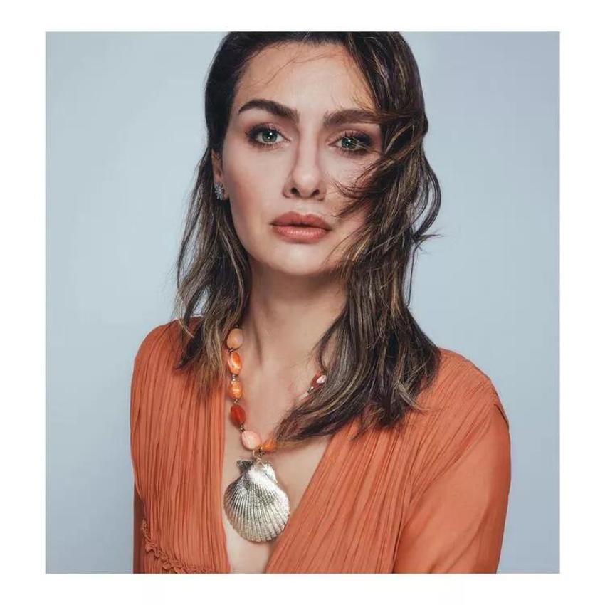 Birce Akalay 'Bu tuzağa düşmeyin' diyerek takipçilerini uyardı!