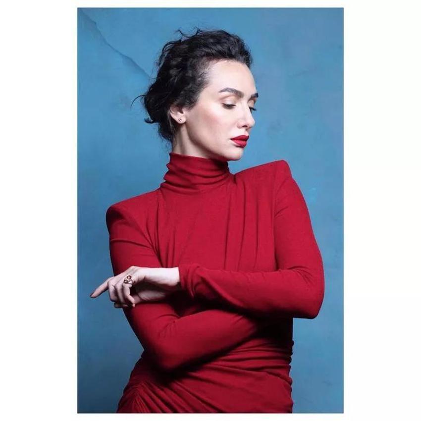 Birce Akalay 'Bu tuzağa düşmeyin' diyerek takipçilerini uyardı!
