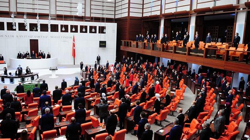 Meclis TV canlı yayın! Memur zammı Meclis’ten geçti mi? Memur maaş zammı Meclis TV: Meclis TV frekans ayarı nasıl yapılır, nasıl izlenir?