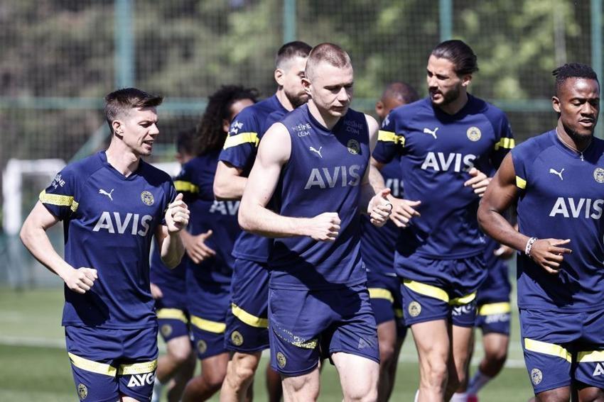 Beşiktaş ve Fenerbahçe'nin Konferans Ligi'ndeki muhtemel rakipleri belli oldu