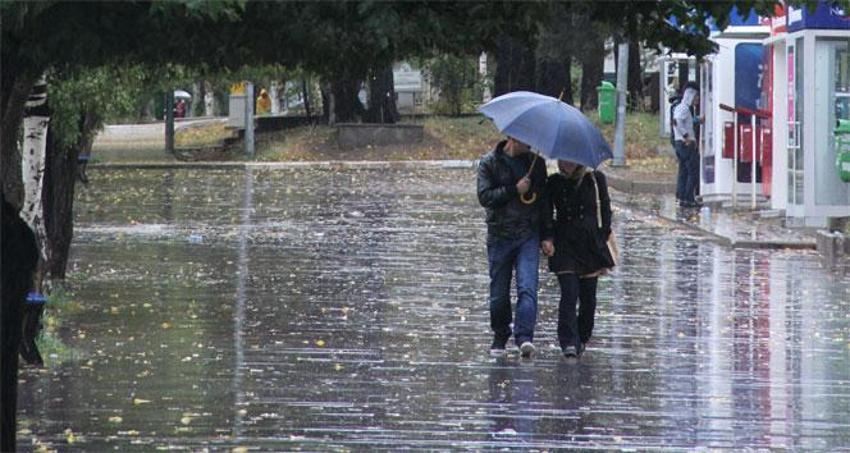 Soğuk hava ve şiddetli yağış geliyor! Sıcaklık 6 derece düşecek, Meteoroloji'den kritik uyarı