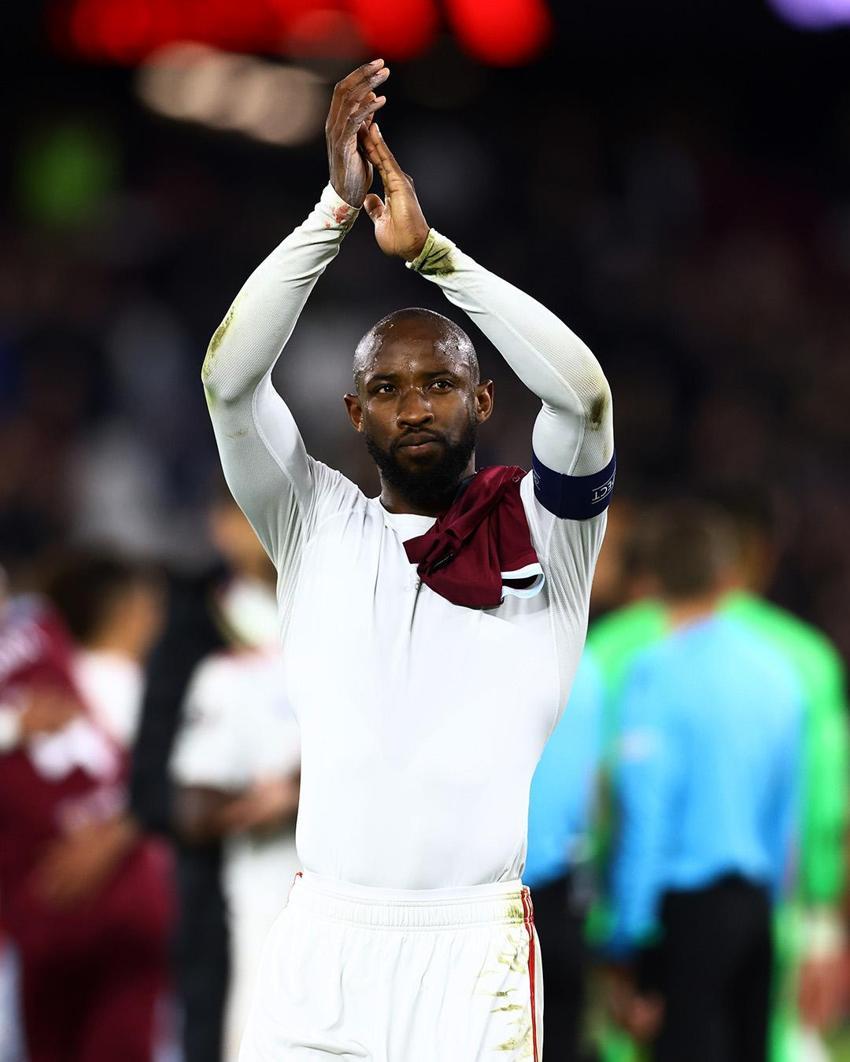 Ve Moussa Dembele'de mutlu son! 4 yıllık sözleşme 3 milyon euro maaş