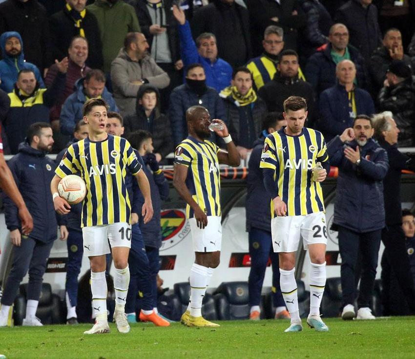 Ali Koç'tan sürpriz teklif! Fenerbahçe yönetiminden Sırbistan'a çıkarma