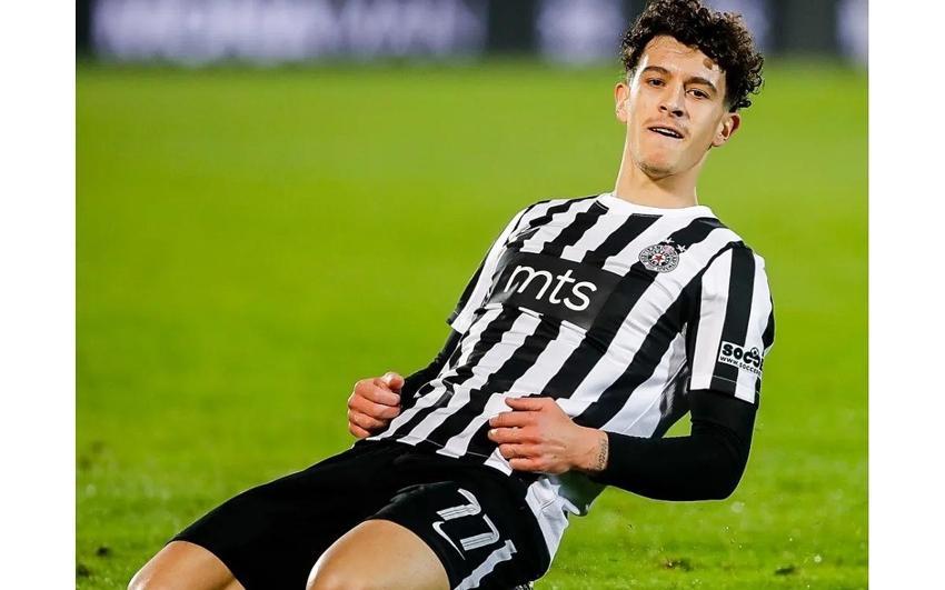 Ali Koç'tan sürpriz teklif! Fenerbahçe yönetiminden Sırbistan'a çıkarma