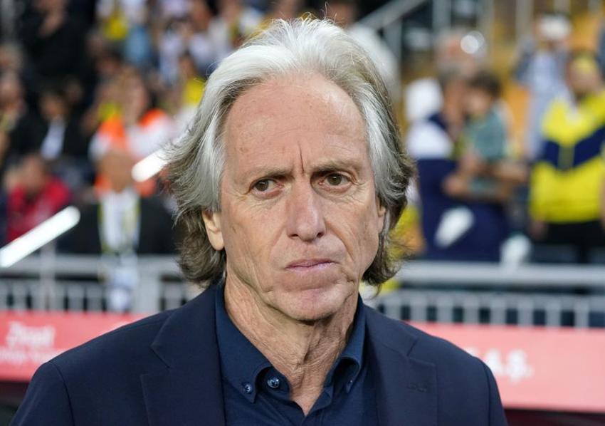 Sadece Jorge Jesus mu? Fenerbahçe'de 8 futbolcu Samandıra'daki eşyalarını boşalttı