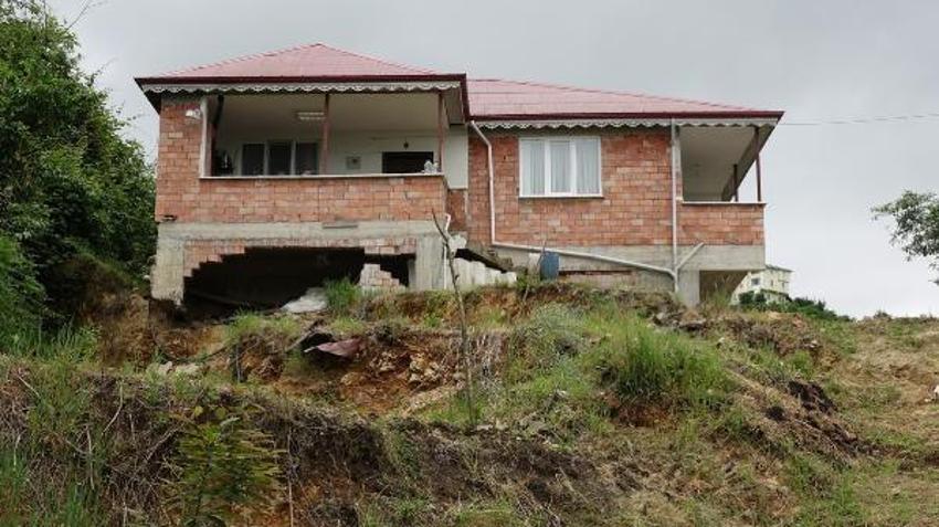 Böylesi ne görüldü ne duyuldu! Mahalleli korkudan evlerini terk etti: Afet bölgesi ilan edildi