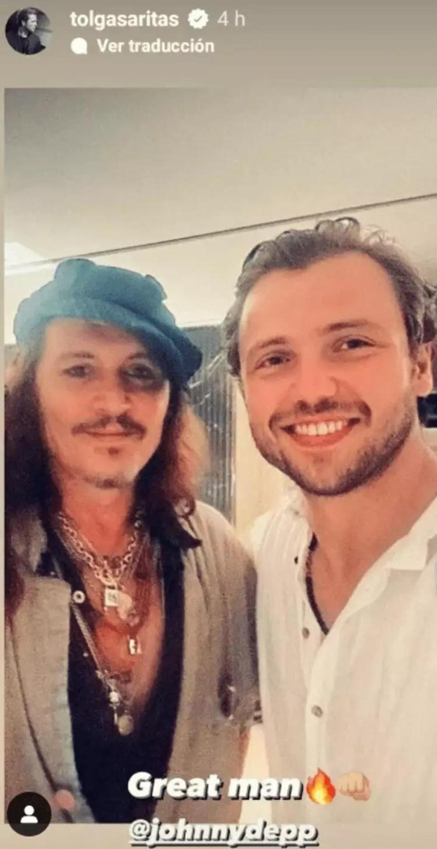 Johnny Depp'in doğum gününe ünlü akını!