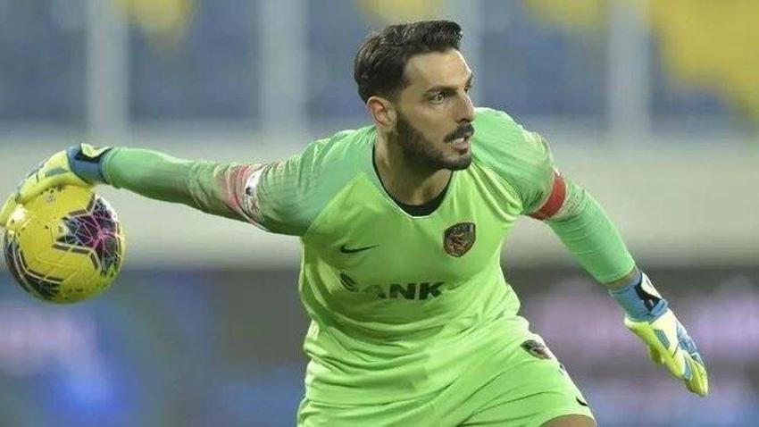 Tielamans, Sanches, Felix derken Okan Buruk kiralık olarak gönderdiği oyuncuyu geri çağırdı