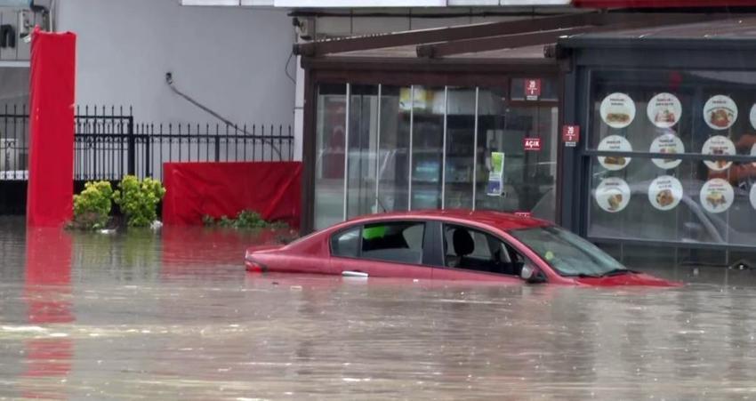 Meteoroloji son dakika sel ve sağanak yağmur uyarısı! İller belli oldu: İstanbul, Ankara, İzmir