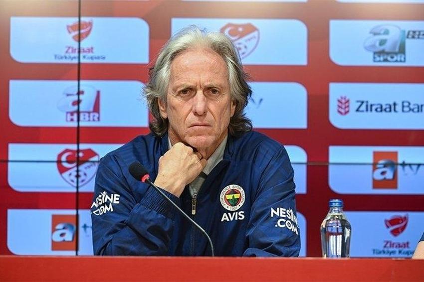 Jorge Jesus Galatasaray'ın kolunu kanadını kırdı! Gomis'le yenen yemeğin sırrı ortaya çıktı