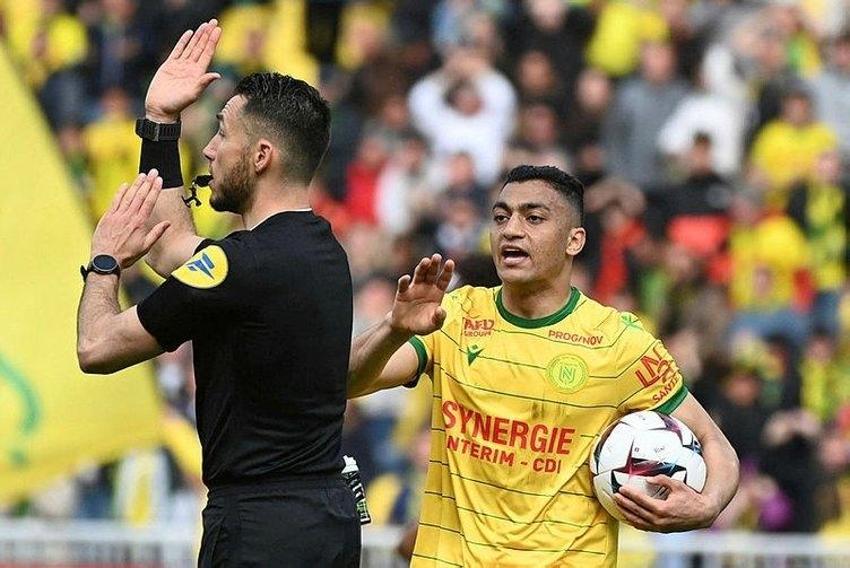 Alex Telles'in yedeği Galatasaray'a geliyor! Tsimikas derken yeni sol bek bulundu