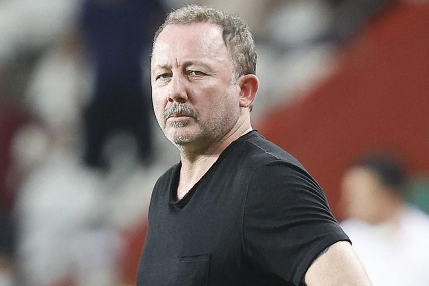 Fenerbahçe'ye 'yerlimsi' teknik direktör geliyor! Ali Koç'un önünde tam 4 hoca adayı var