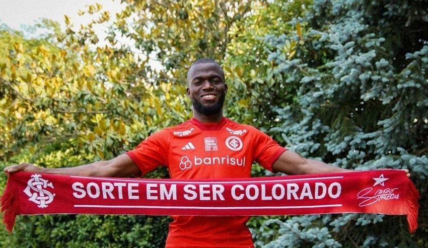 41 maçta 24 gol 6 asist yaptı! Fenerbahçe ve Galatasaray Rus forvetin peşinde