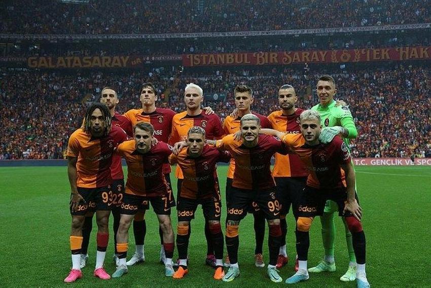 Falcao'dan sonra Galatasaray'a bir Kolombiyalı golcü daha
