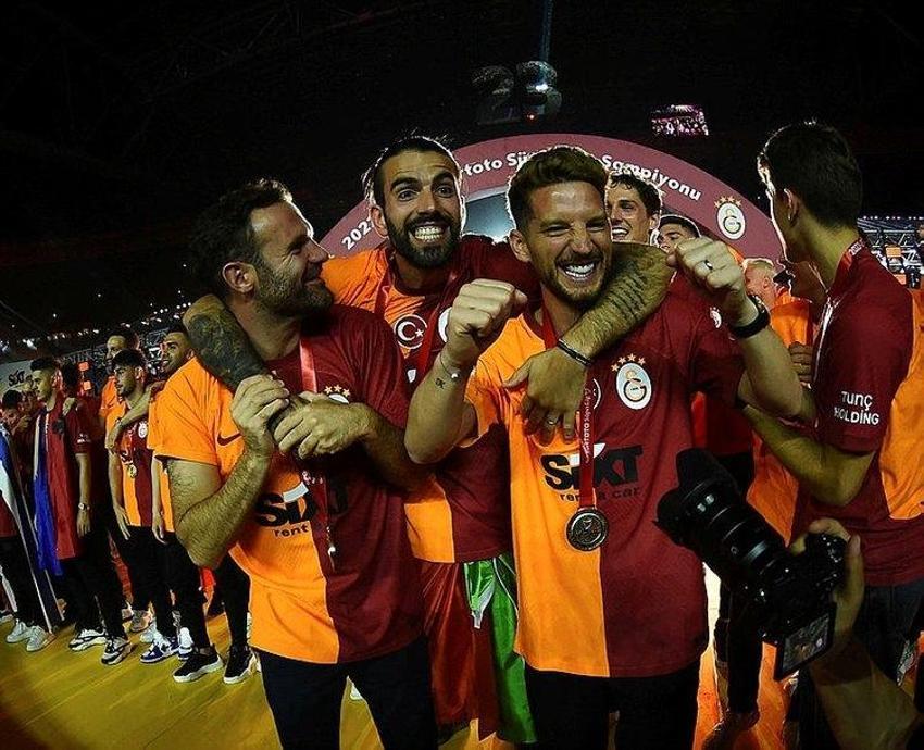 Falcao'dan sonra Galatasaray'a bir Kolombiyalı golcü daha