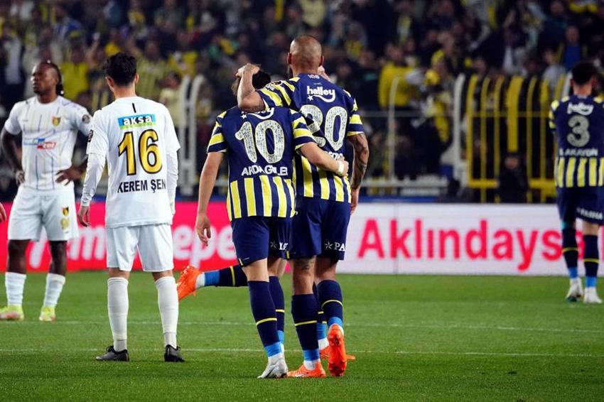 Annesi ayrılık paylaşımında bulunmuştu! Arda Güler için Dortmund, Ajax, Benfica, Napoli sıraya girdi