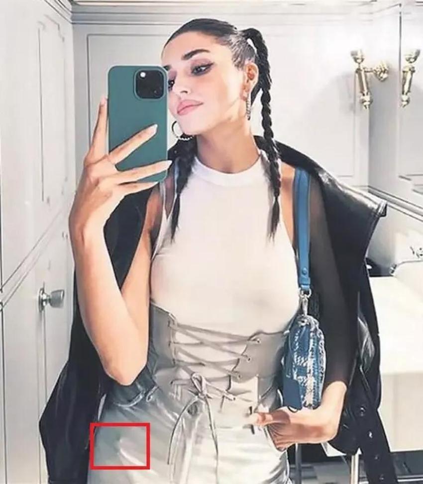 Hande Erçel evlilik teklifi mi aldı? Açıklama geldi