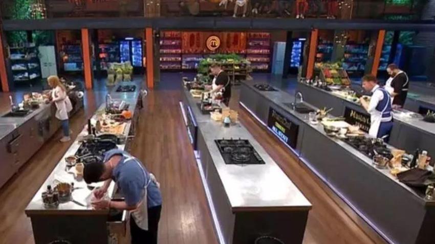 'MasterChef Türkiye All Star'da tansiyon yükseldi! Ana kadroya giren üçüncü isim belli oldu