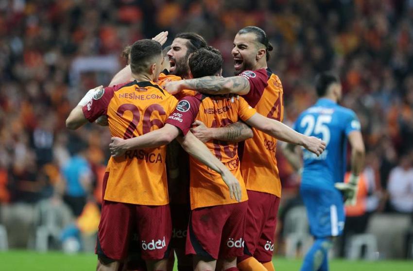 Aaron Boupendza'nın yerine Mauro İcardi!