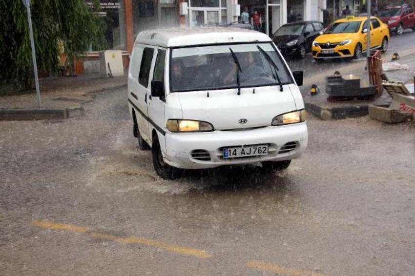 Meteoroloji uyardı! Bayram tatili öncesi sağanak ve sel tehlikesi: İller belli oldu