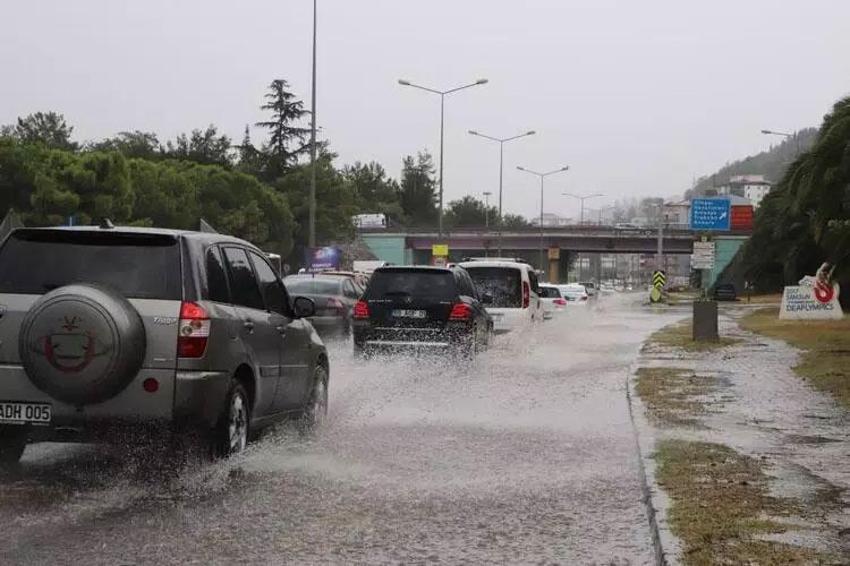 Bayramda hava nasıl olacak? Meteoroloji son dakika açıkladı! Yağmur geliyor, işte il il hava durumu raporu