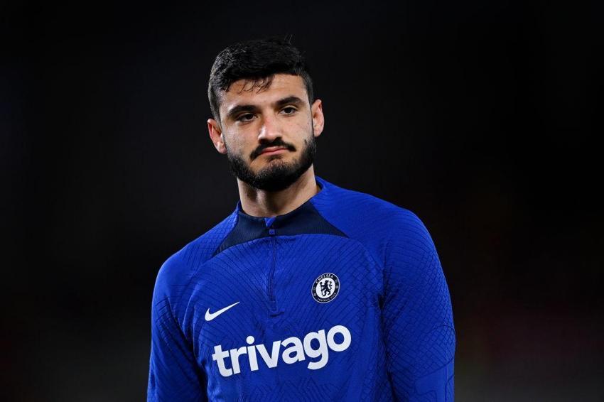 Tottenham alt yapısından çıktı sonra gidip Chelsea'yle anlaştı! Galatasaray'a Arnavut forvet
