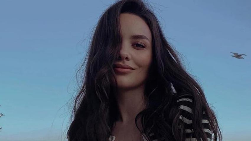 Hazal Filiz Küçükköse’nin ikizi ortaya çıktı!