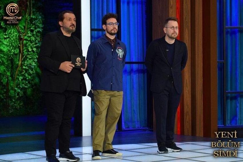 MasterChef All Star'da 6'ıncı ana kadro yarışmacısı belli oldu! 20 Haziran MasterChef'te yukarı kim çıktı? Önlüğü kim aldı?