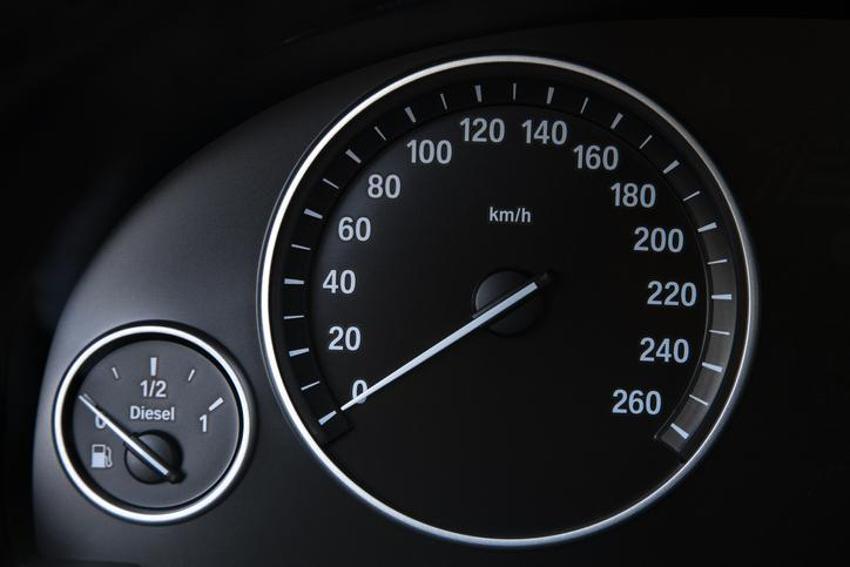 6 ay 6 bin kilometre kısıtlaması süresi uzatıldı! Bakanlık harekete geçti