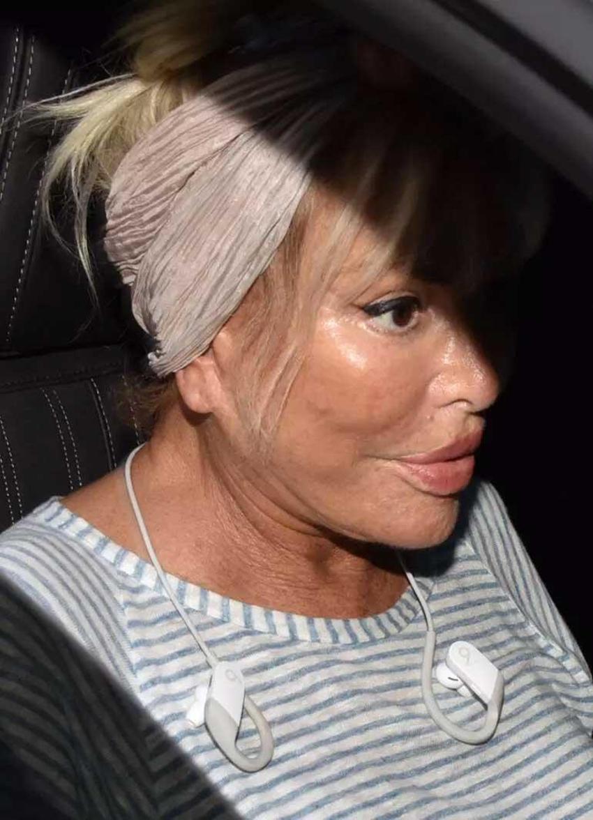 Ajda Pekkan: Köpeğime mama aldım