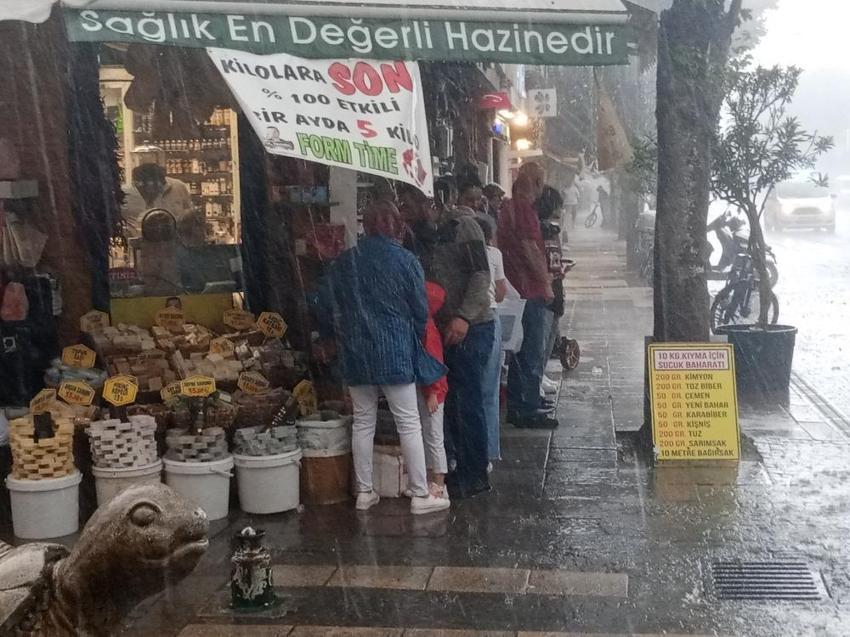 Soğuk hava ve şiddetli yağmur geliyor! Uzman isimden '20 Temmuz' açıklaması, terse dönüyor