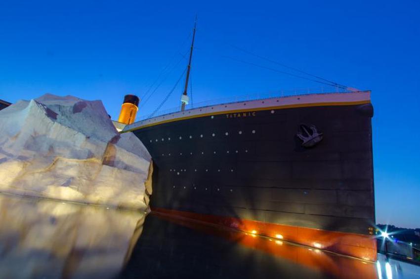 Titanik nerede battı, Titanik ne zaman battı? Titanic gemisi kaç metre derinlikte, neden battı, Titanik enkazı nerede?