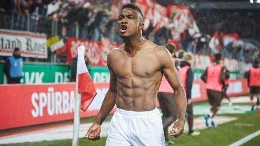 37 maçta	21 gol 10 asist! Galatasaray Şampiyonlar Ligi kadrosu kuruyor