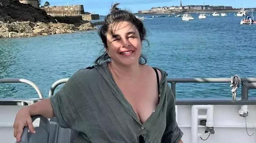 Esra Dermancıoğlu 'ben uyandım' notuyla paylaştı!