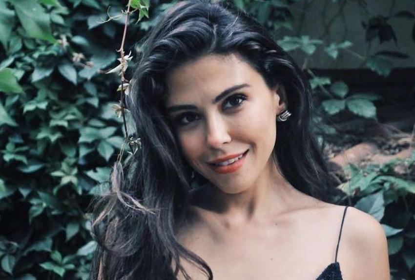 Dilara Aksüyek fit görüntüsüyle dikkat çekti!
