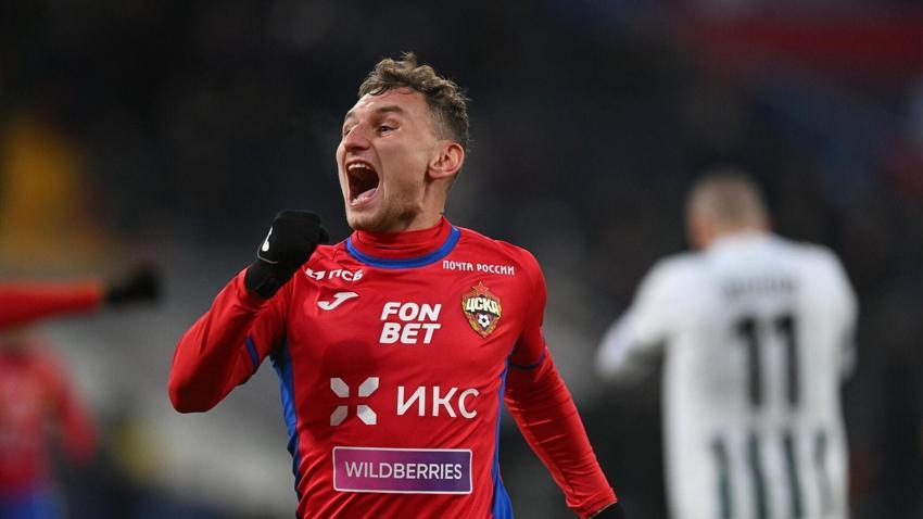 Okan Buruk'un forvet sorununu Yusuf Yazıcı çözdü! 'Hiç düşünme Galatasaray'a imza at'