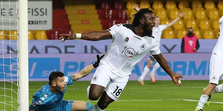Okan Buruk'un forvet sorununu Yusuf Yazıcı çözdü! 'Hiç düşünme Galatasaray'a imza at'