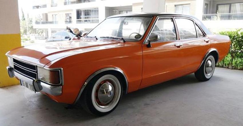 Dede yadigarı otomobili 15 yıl sonra bulup yeniledi! '300 bin lira masraf yaptım'