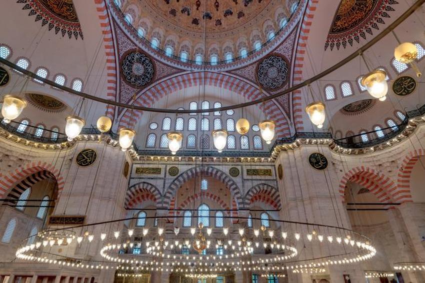 Bayram namazı saat kaçta 2023? İl il bayram namazı saati belli oldu! İşte 2023 Kurban Bayramı namaz saatleri…