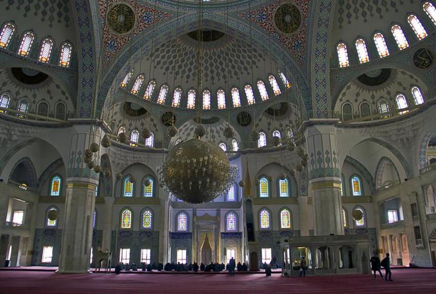 Bayram namazı saat kaçta 2023? İl il bayram namazı saati belli oldu! İşte 2023 Kurban Bayramı namaz saatleri…