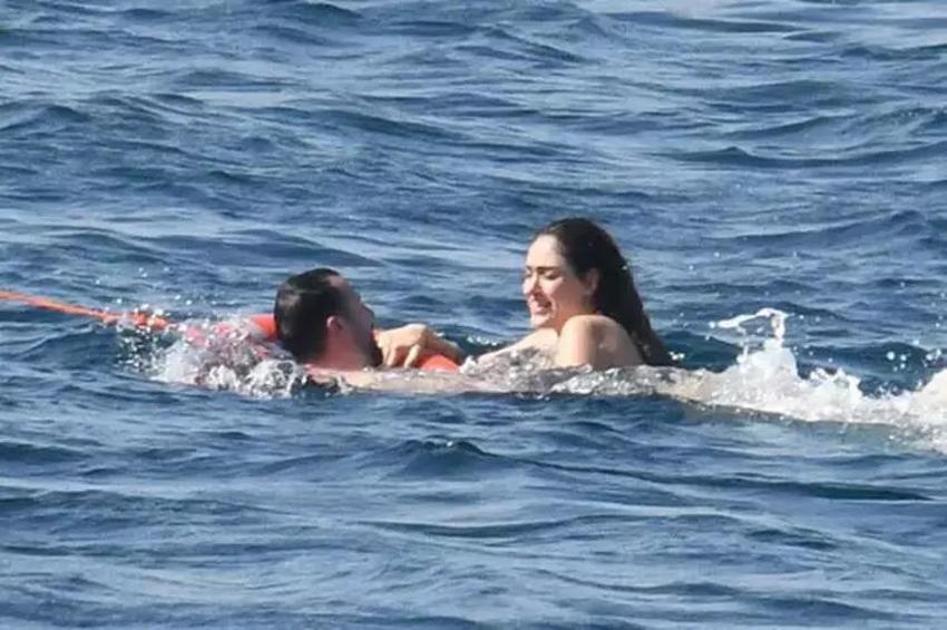 Dilan Çıtak Tatlıses ve Levent Dörter'in Bodrum keyfi!