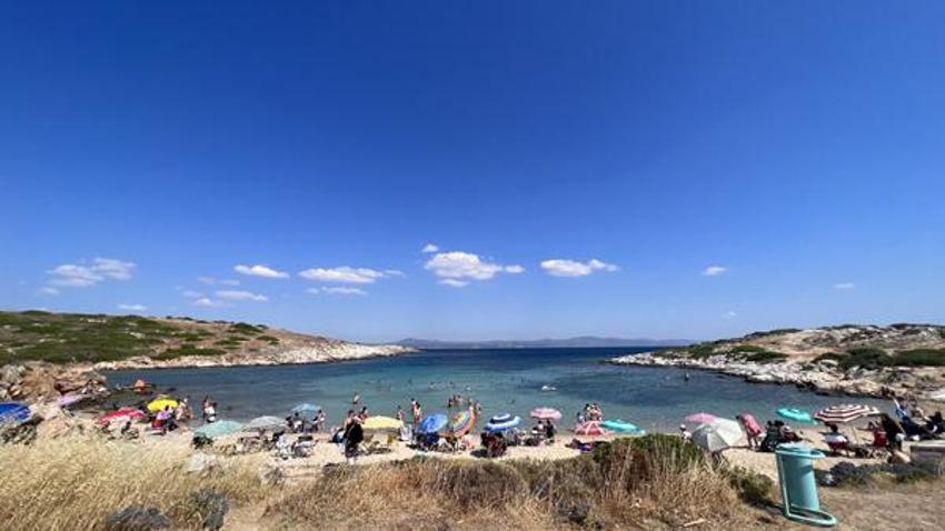 Bozcaada bayramda dolup taştı! Adım atacak yer kalmadı, yüzde 100 dolu
