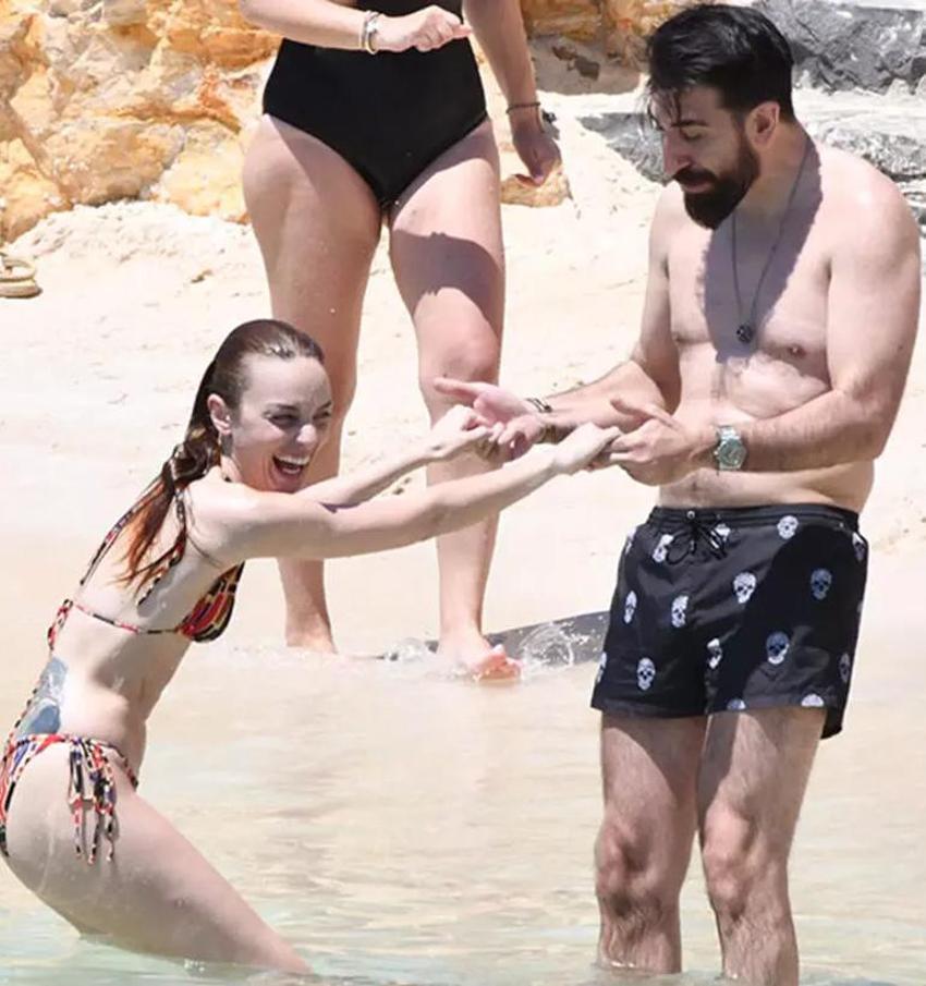 Nilperi Şahinkaya ve Emre Yusufi çifti Çeşme'de! Tüm bakışlar onlara yöneldi