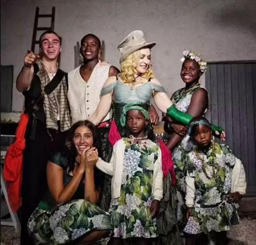 Madonna yoğun bakıma kaldırılmıştı! Hastaneden flaş açıklama geldi: İşte son durumu...